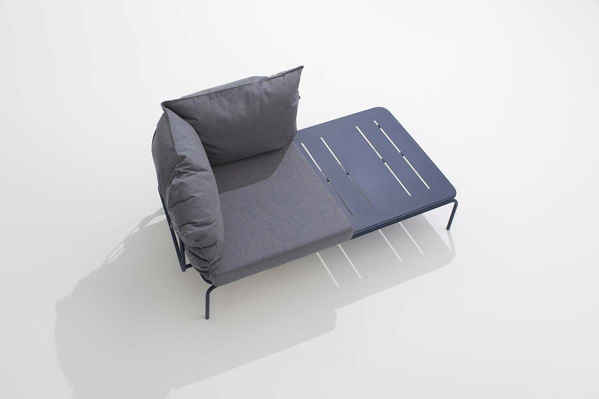 kutna modularna sofa Ataman s niskim rukonaslonom i stolićem lijevi element pogled odozgo