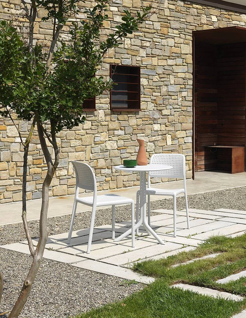 stolice Bora Bistro bianco za stolićem